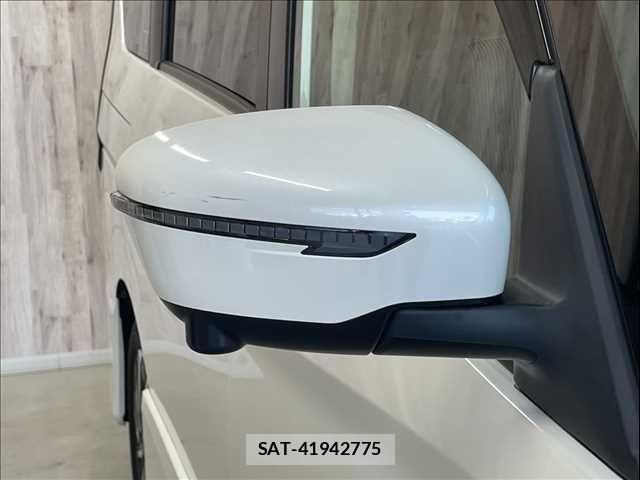 Nissan SERENA 2020-01 6912501-27