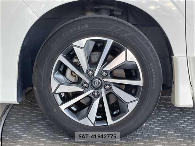 Nissan SERENA 2020-01 6912501-28