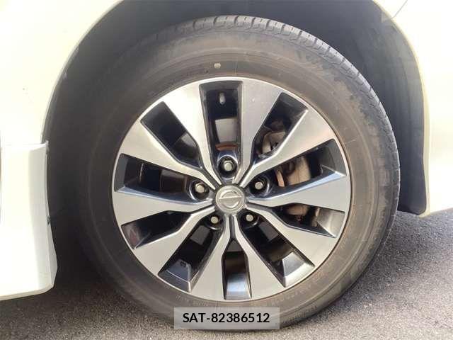 Nissan SERENA 2017-02 6912482-10