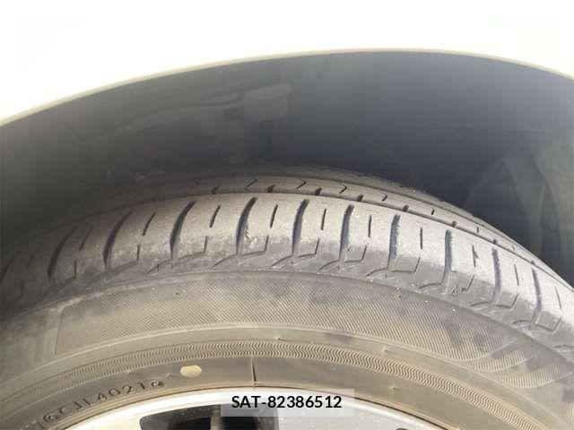 Nissan SERENA 2017-02 6912482-11