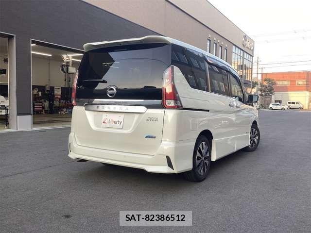 Nissan SERENA 2017-02 6912482-4