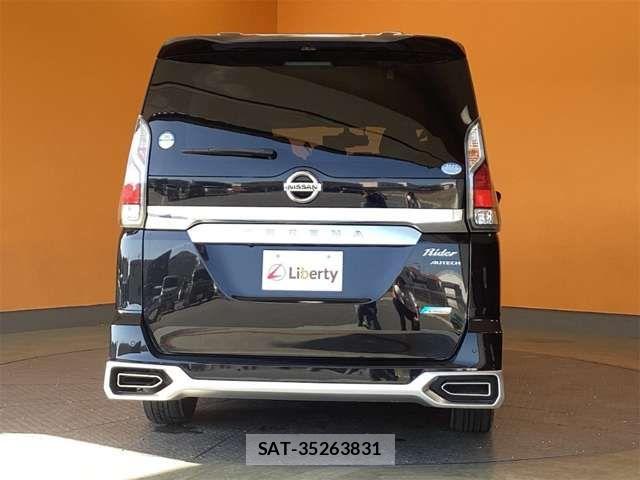 Nissan SERENA 2016-09 6912502-10
