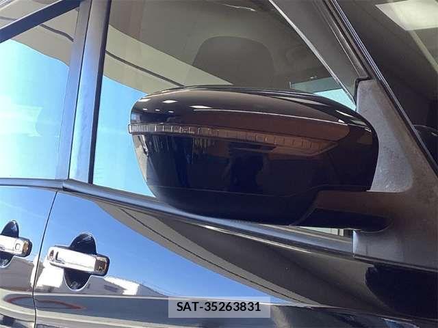 Nissan SERENA 2016-09 6912502-15