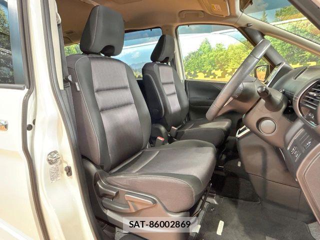 Nissan SERENA 2019-07 6912486-8