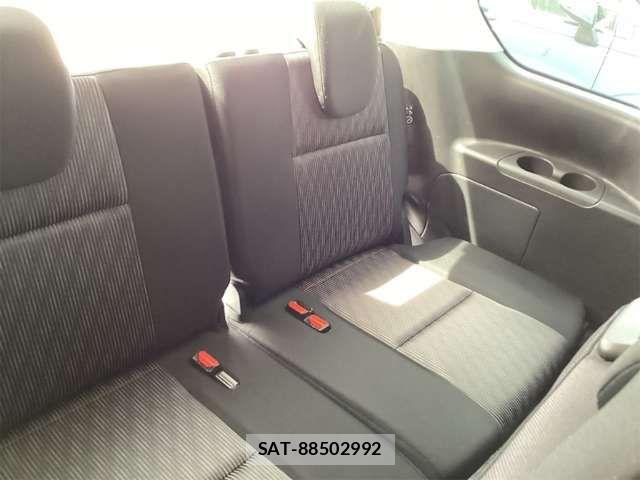Nissan SERENA 2022-05 6912471-14