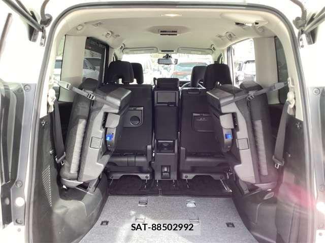 Nissan SERENA 2022-05 6912471-15