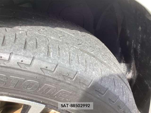 Nissan SERENA 2022-05 6912471-18
