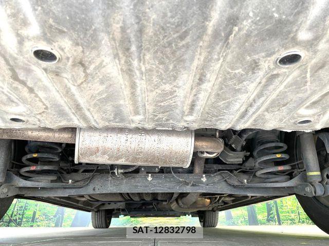 Nissan SERENA 2016-12 6912513-18