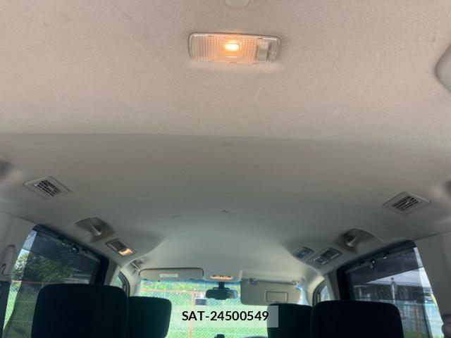 Nissan SERENA 2014-10 6912552-22