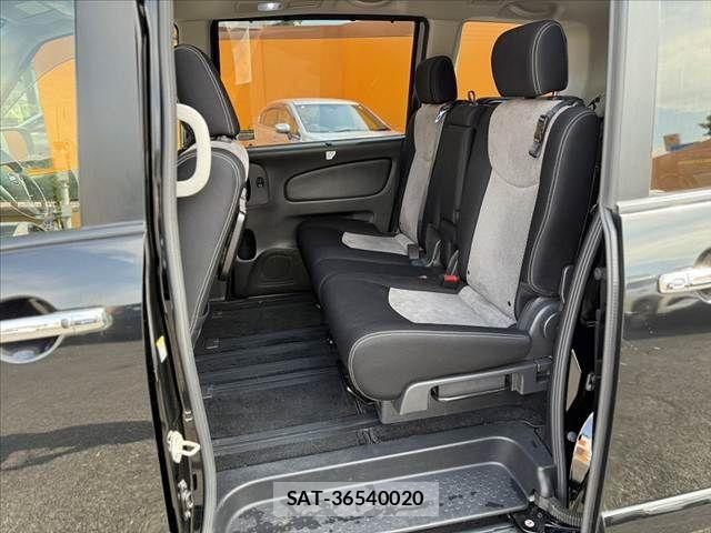 Nissan SERENA 2014-01 6912529-17
