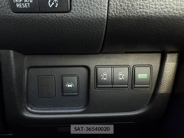 Nissan SERENA 2014-01 6912529-21
