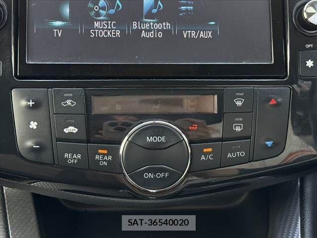 Nissan SERENA 2014-01 6912529-25