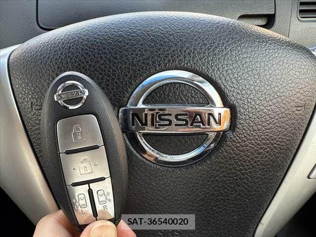 Nissan SERENA 2014-01 6912529-3