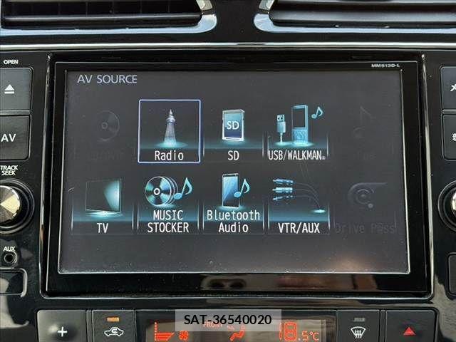Nissan SERENA 2014-01 6912529-6