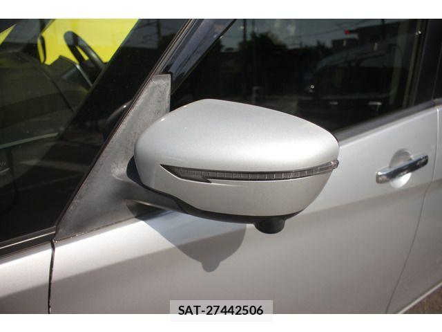 Nissan SERENA 2017-05 6998143-10