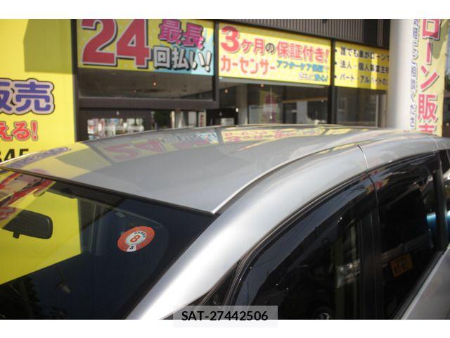 Nissan SERENA 2017-05 6998143-11