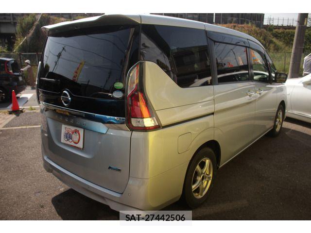 Nissan SERENA 2017-05 6998143-16