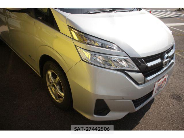 Nissan SERENA 2017-05 6998143-7