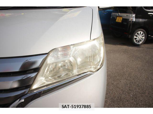 Nissan SERENA 2013-04 6998152-9
