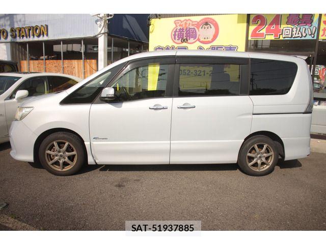 Nissan SERENA 2013-04 6998152-12
