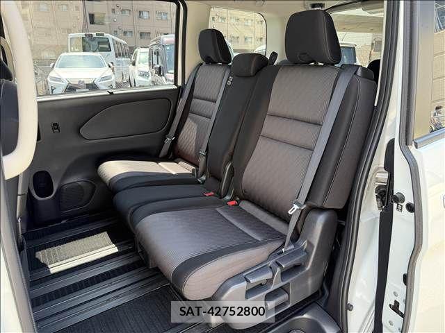 Nissan SERENA 2019-11 6998134-9