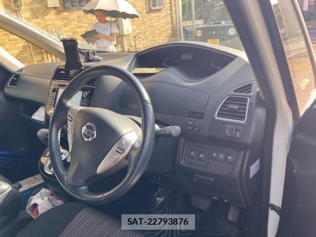 Nissan SERENA 2014-04 6998175-13