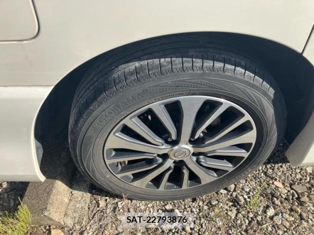 Nissan SERENA 2014-04 6998175-6