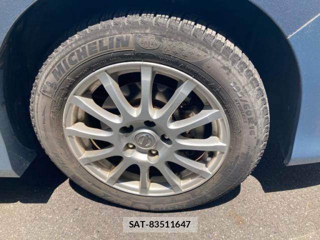 Nissan SERENA 2014-01 6998162-9