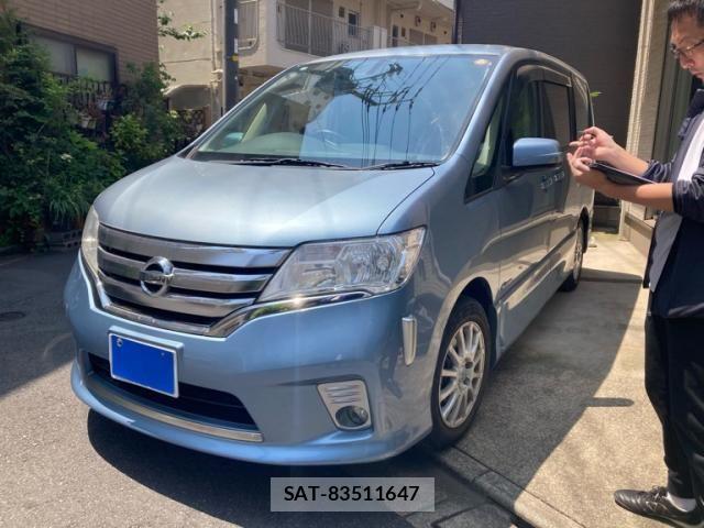 Nissan SERENA 2014-01 6998162-1