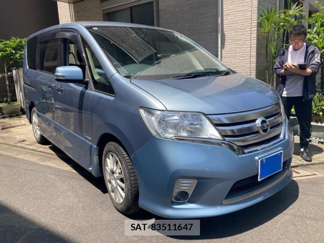 Nissan SERENA 2014-01 6998162-2