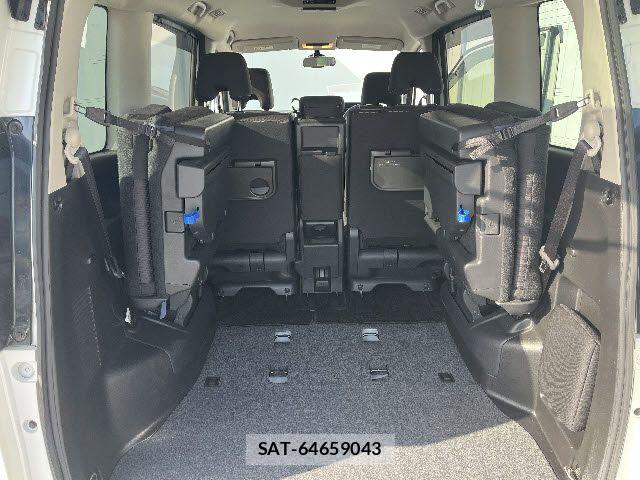Nissan SERENA 2018-03 6998111-20