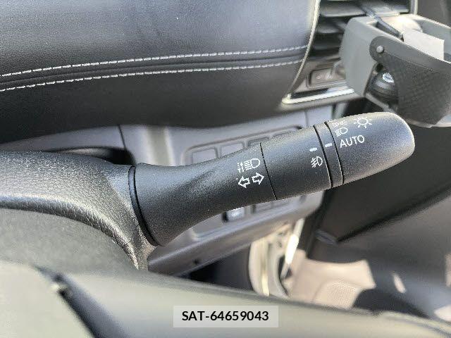 Nissan SERENA 2018-03 6998111-23