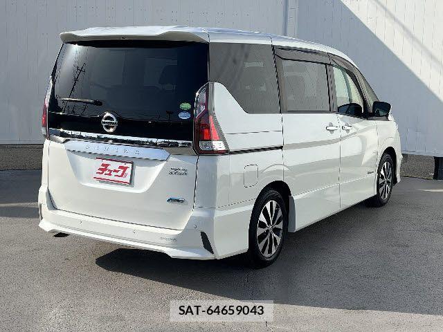 Nissan SERENA 2018-03 6998111-2