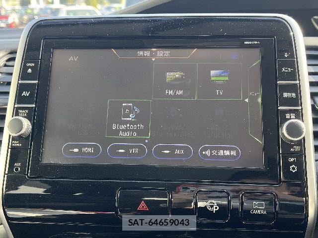Nissan SERENA 2018-03 6998111-5