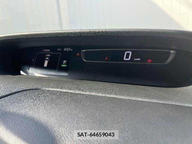 Nissan SERENA 2018-03 6998111-7