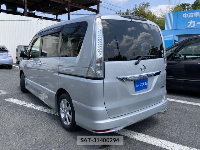 Nissan SERENA 2013-02 6998170-3