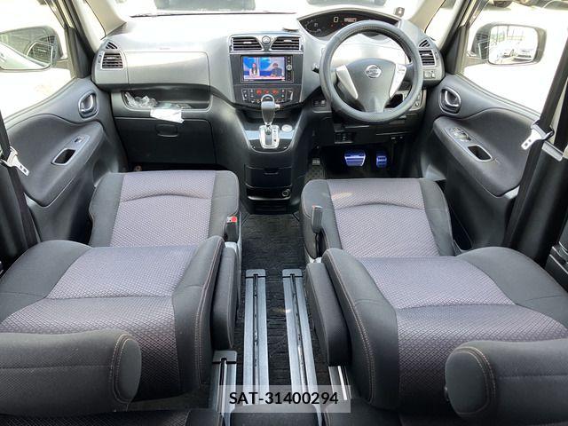 Nissan SERENA 2013-02 6998170-5