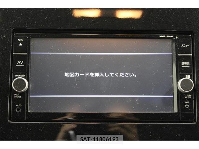 Nissan SERENA 2017-08 6998141-1