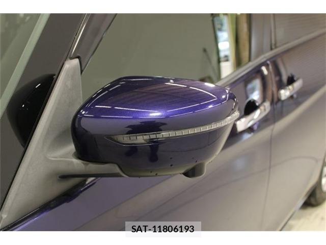 Nissan SERENA 2017-08 6998141-19