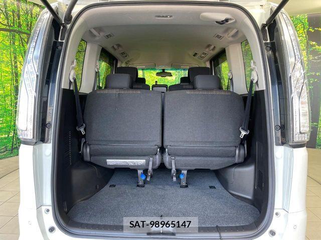 Nissan SERENA 2015-07 6998159-9