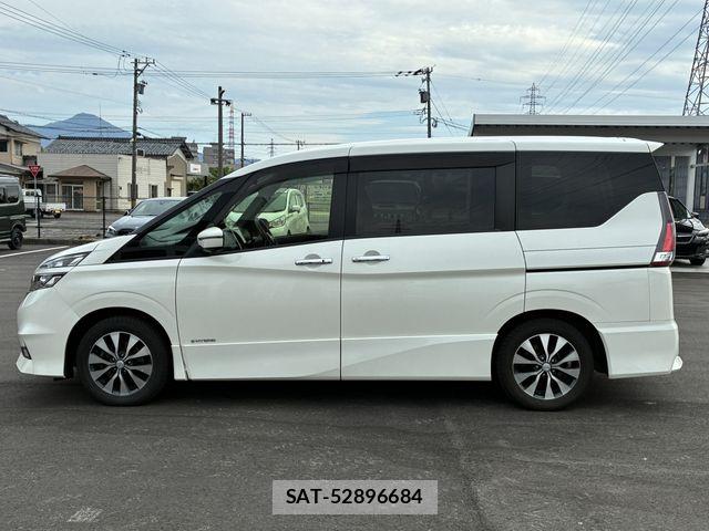 Nissan SERENA 2018-09 7021553-9