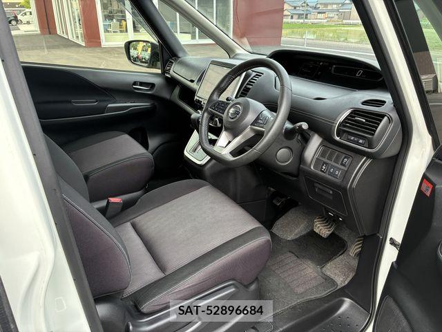 Nissan SERENA 2018-09 7021553-11