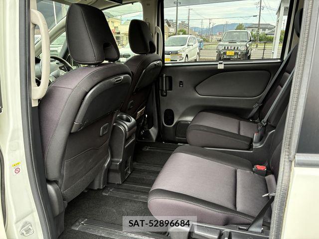 Nissan SERENA 2018-09 7021553-13