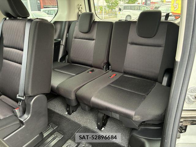 Nissan SERENA 2018-09 7021553-15