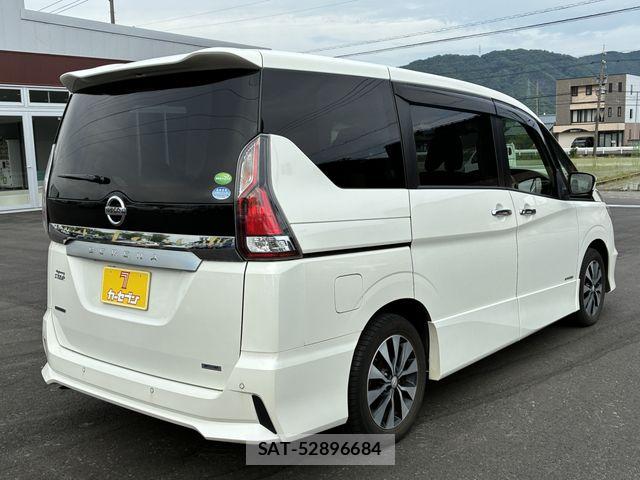 Nissan SERENA 2018-09 7021553-6