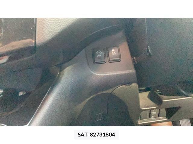 Nissan SERENA 2013-06 7021565-25