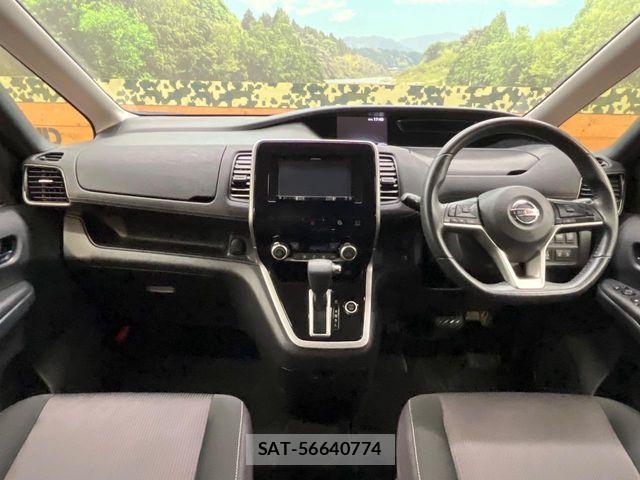 Nissan SERENA 2017-07 7021549-1