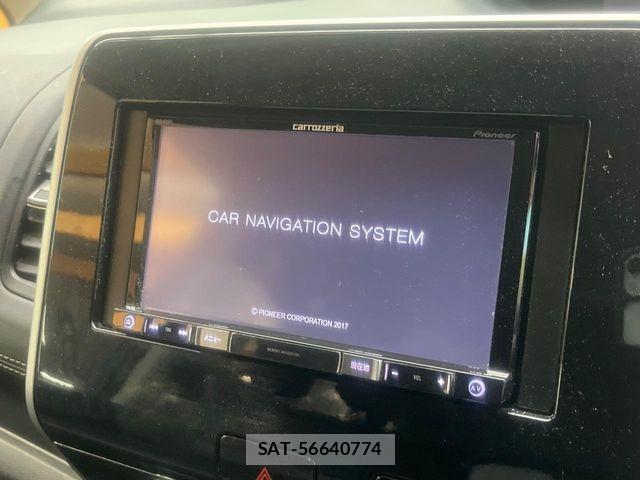Nissan SERENA 2017-07 7021549-3