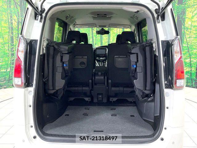 Nissan SERENA 2019-04 7021548-11