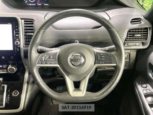 Nissan SERENA 2018-09 7021550-11